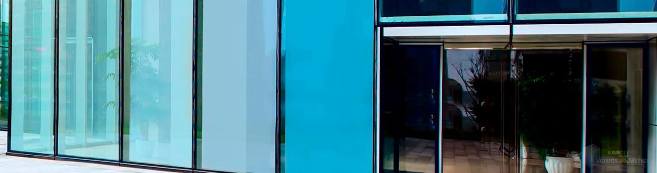 Fachadas para locales comerciales y edificios | Vidrios Por metro